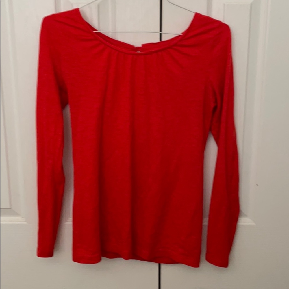 red long sleeve tee